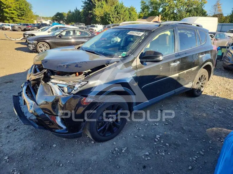2017 Toyota RAV4 фото