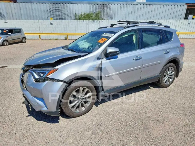 2017 Toyota RAV4 фото