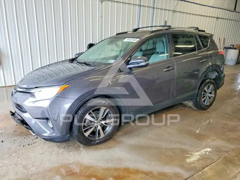 2017 Toyota RAV4 фото