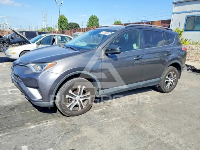 2017 Toyota RAV4 фото