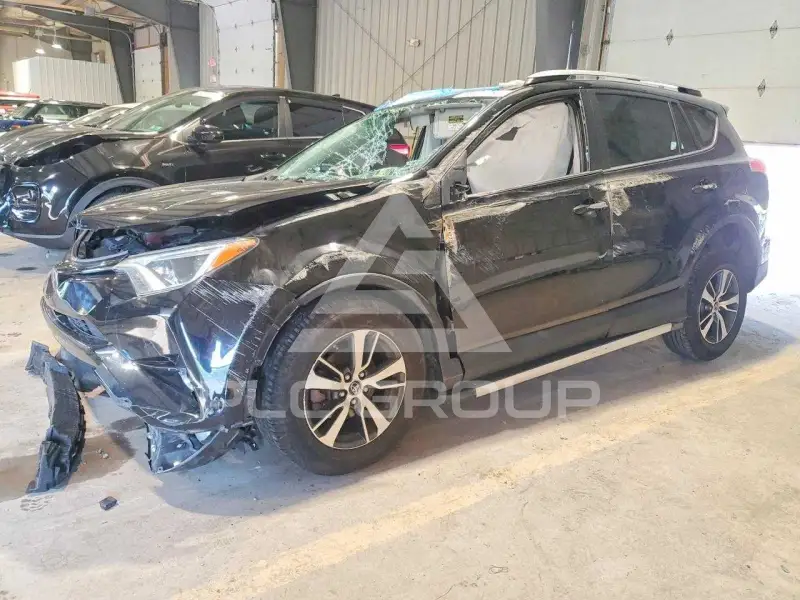 2017 Toyota RAV4 фото