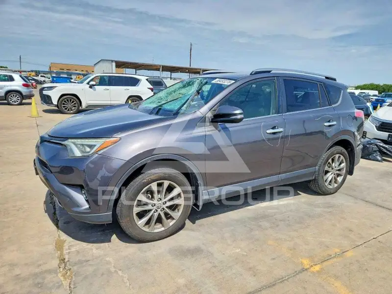 2017 Toyota RAV4 photo