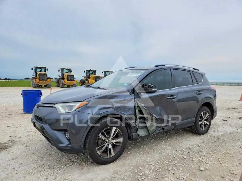 2017 Toyota RAV4 фото