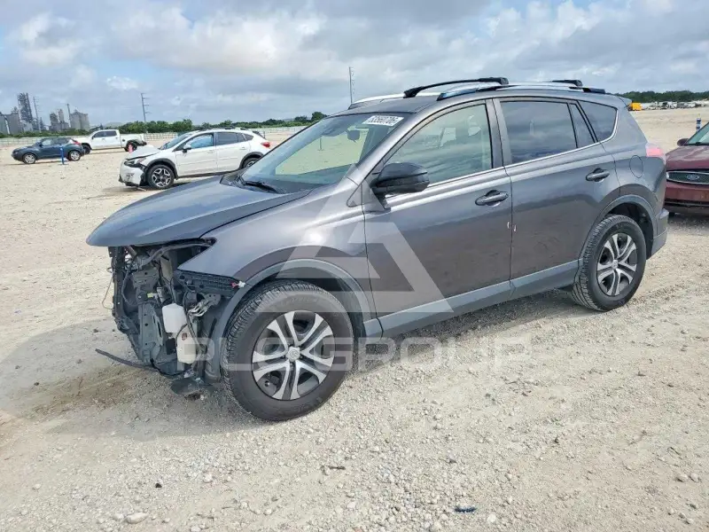 2017 Toyota RAV4 photo