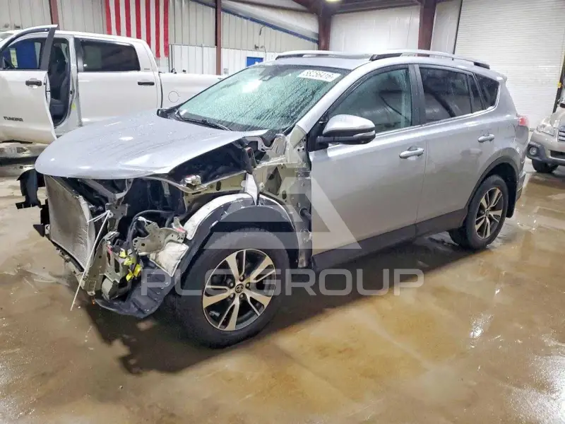 2017 Toyota RAV4 фото