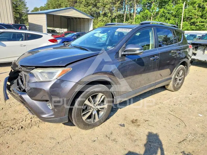 2017 Toyota RAV4 фото