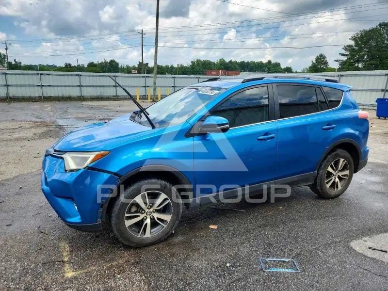 2017 Toyota RAV4 photo