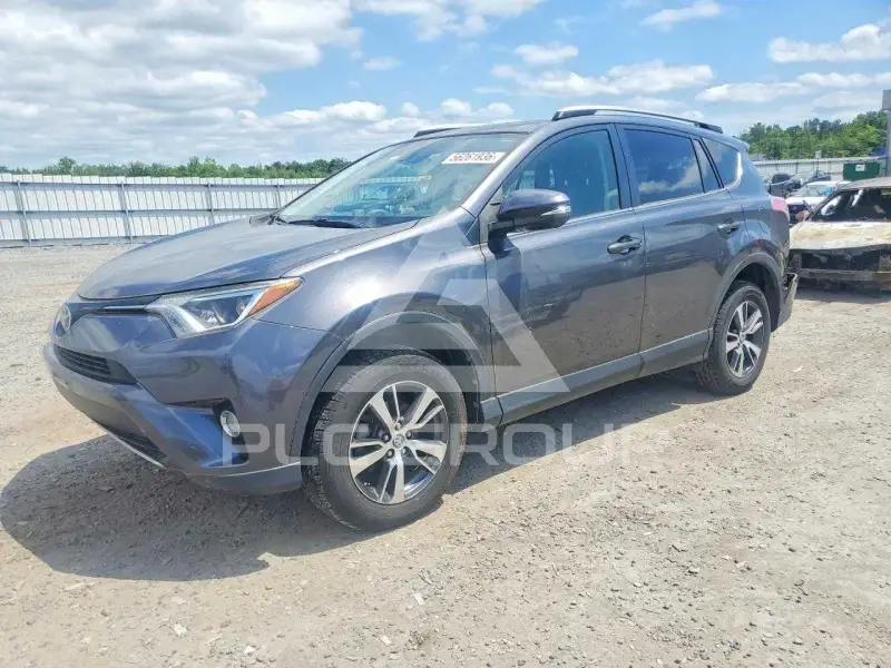 2017 Toyota RAV4 фото