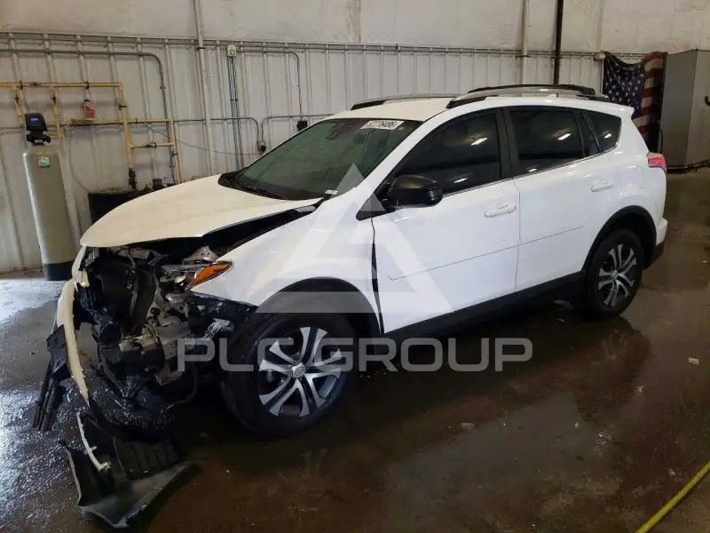 2017 Toyota RAV4 фото