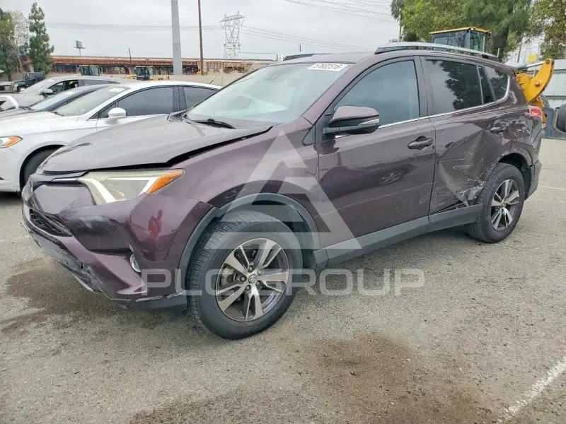 2017 Toyota RAV4 фото