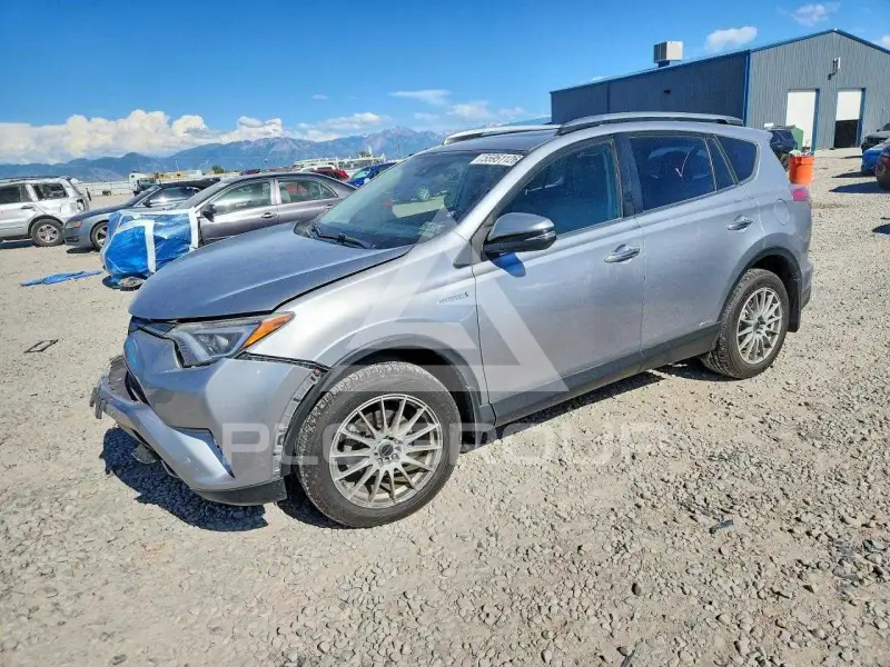 2017 Toyota RAV4 фото