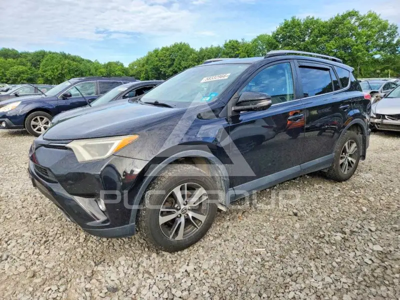 2017 Toyota RAV4 фото