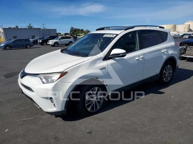 2017 Toyota RAV4 фото
