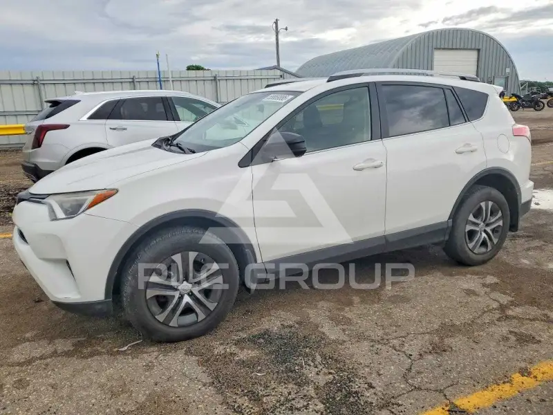 2017 Toyota RAV4 photo