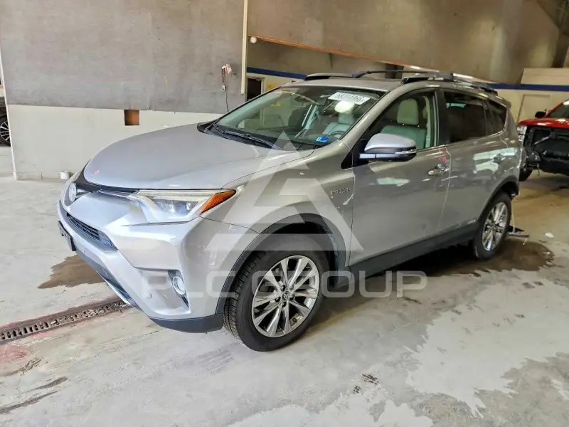 2017 Toyota RAV4 фото