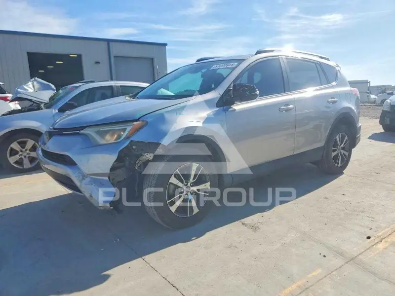 2017 Toyota RAV4 photo
