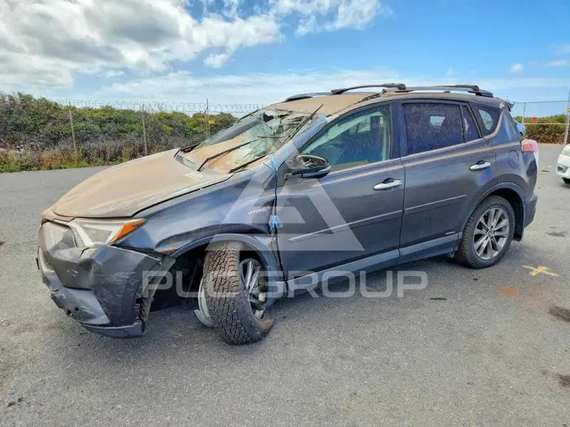 2017 Toyota RAV4 фото