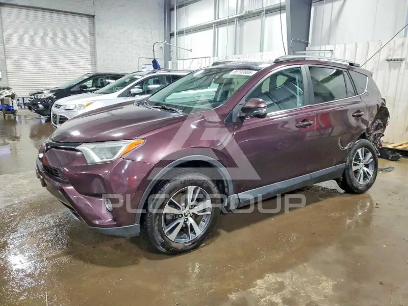 2017 Toyota RAV4 photo