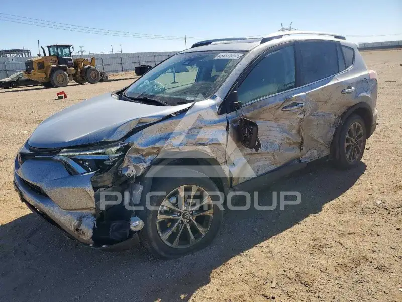 2017 Toyota RAV4 фото
