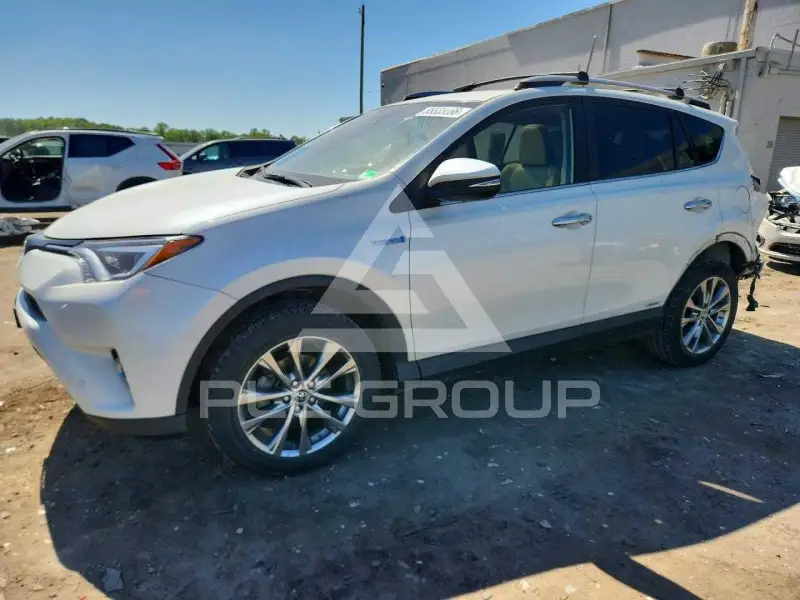 2017 Toyota RAV4 фото
