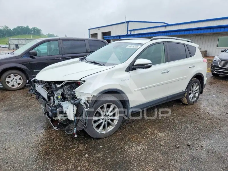 2017 Toyota RAV4 фото