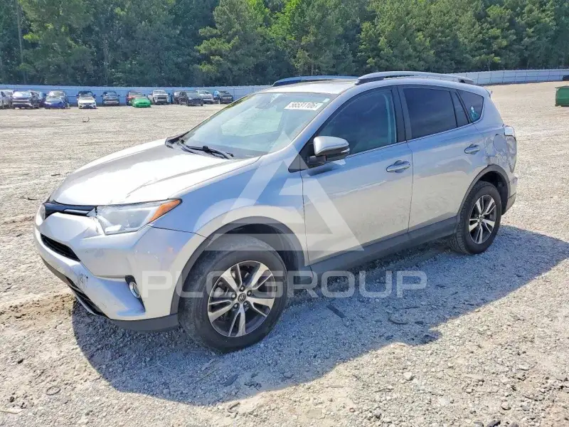 2017 Toyota RAV4 фото