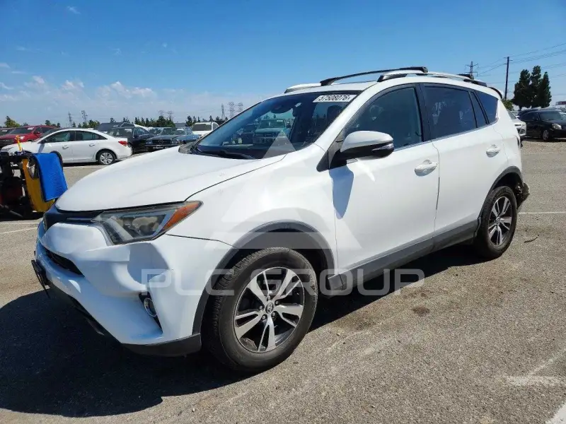 2017 Toyota RAV4 фото