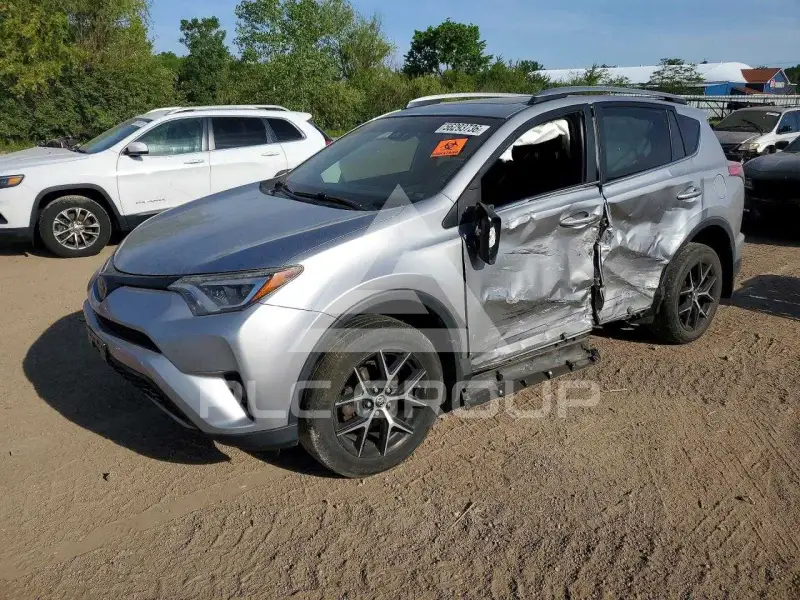 2017 Toyota RAV4 фото