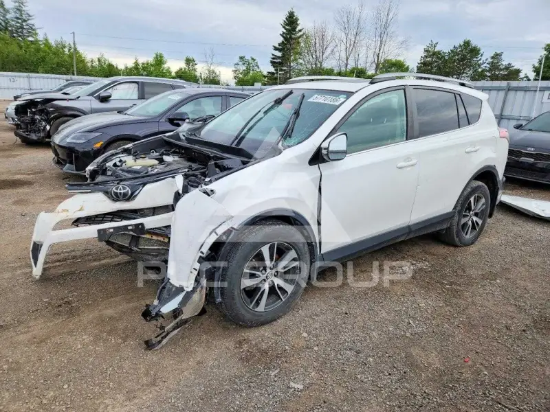 2017 Toyota RAV4 photo