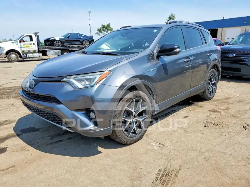 2017 Toyota RAV4 фото