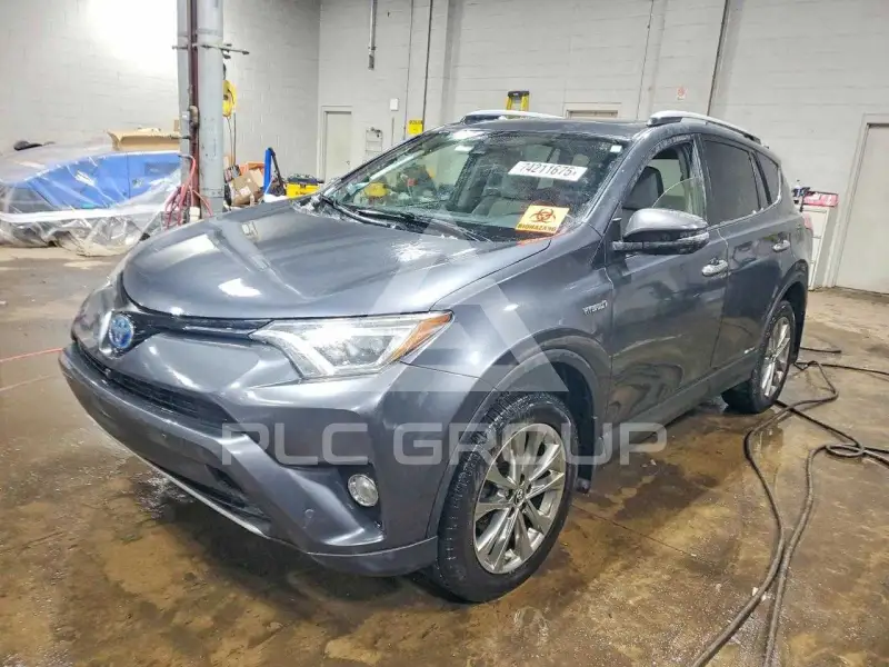 2017 Toyota RAV4 фото
