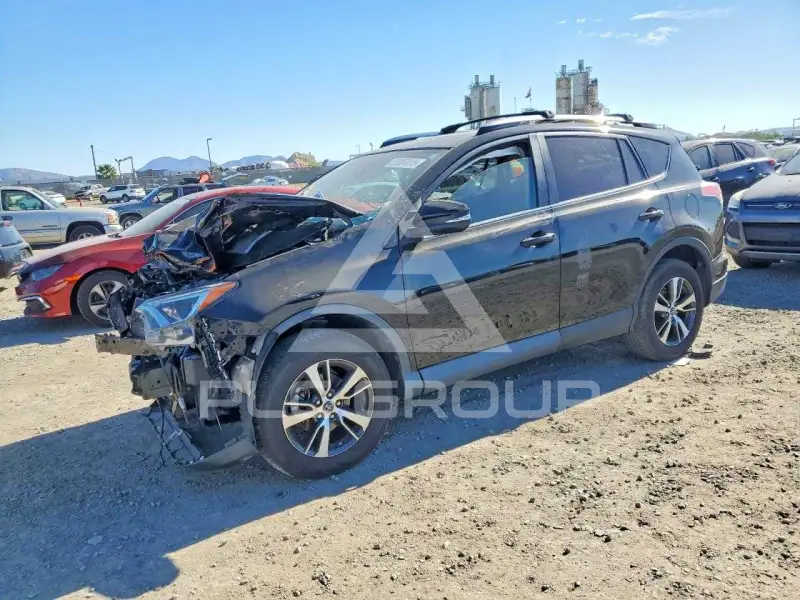 2017 Toyota RAV4 photo