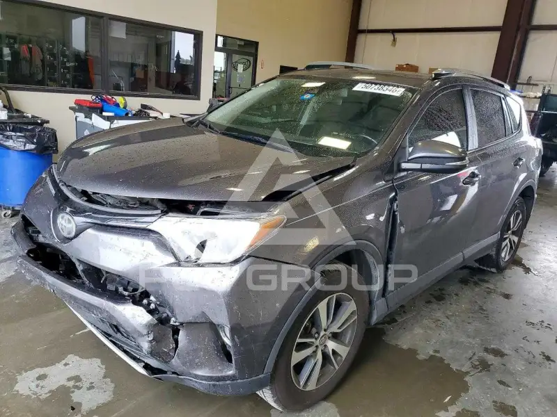 2017 Toyota RAV4 photo
