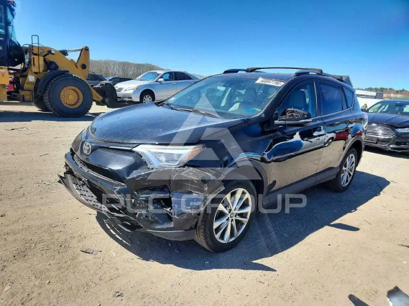 2017 Toyota RAV4 фото