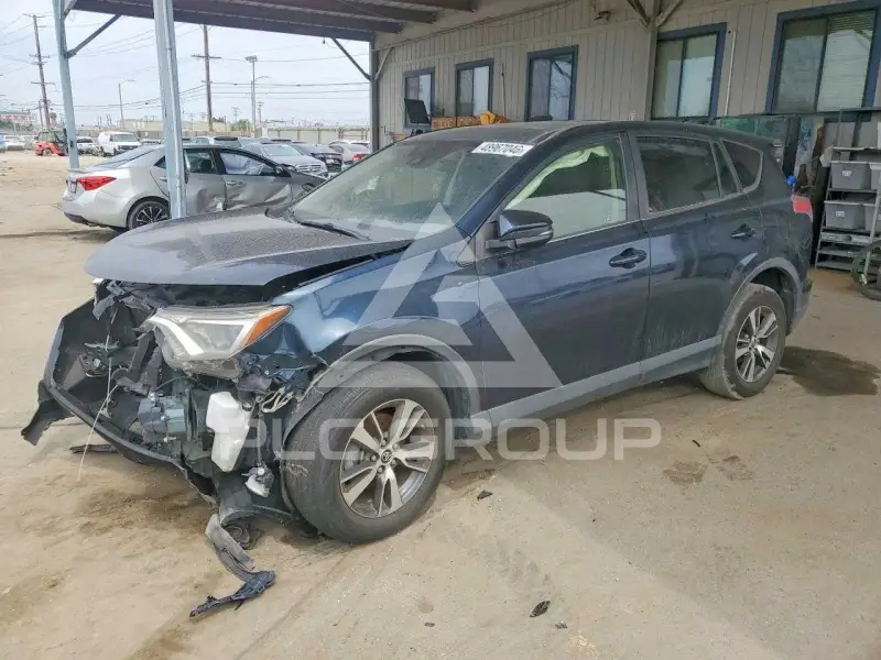 2017 Toyota RAV4 фото