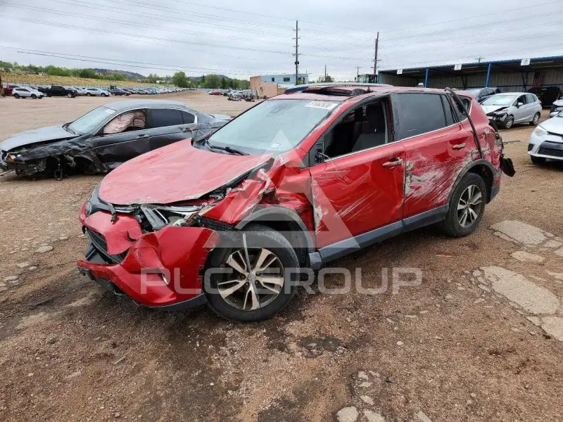 2017 Toyota RAV4 фото