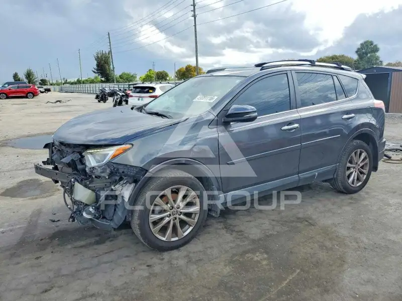 2017 Toyota RAV4 фото
