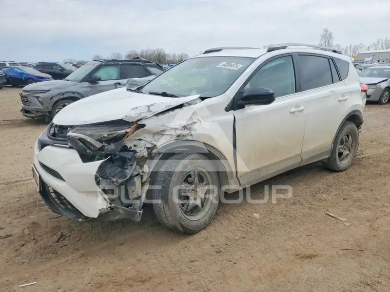 2017 Toyota RAV4 photo