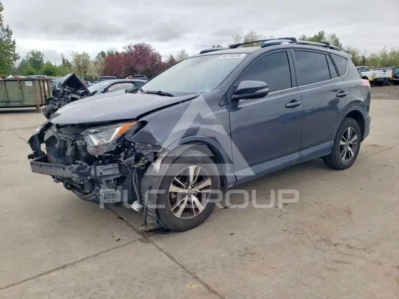 2017 Toyota RAV4 фото