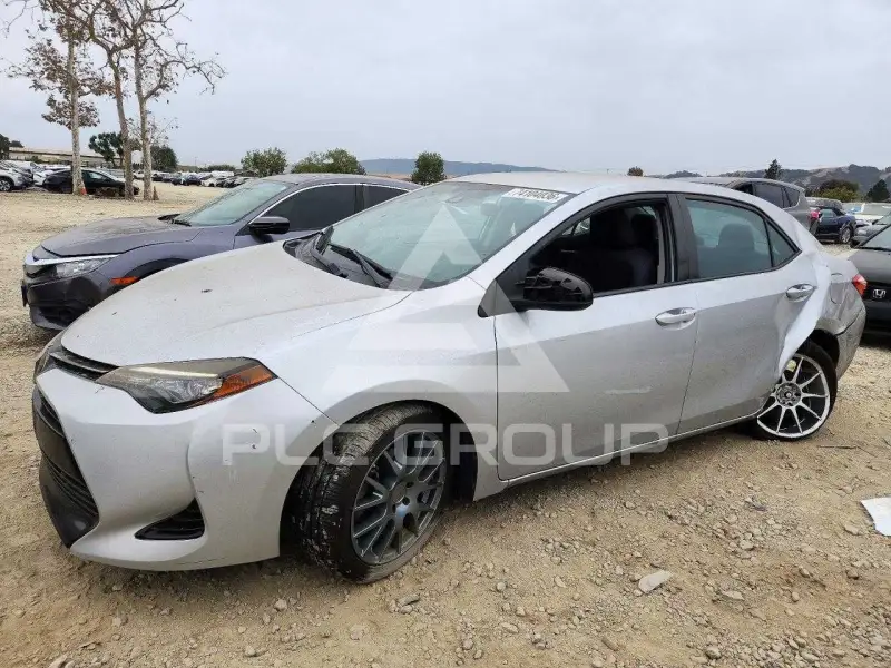 2017 Toyota COROLLA photo