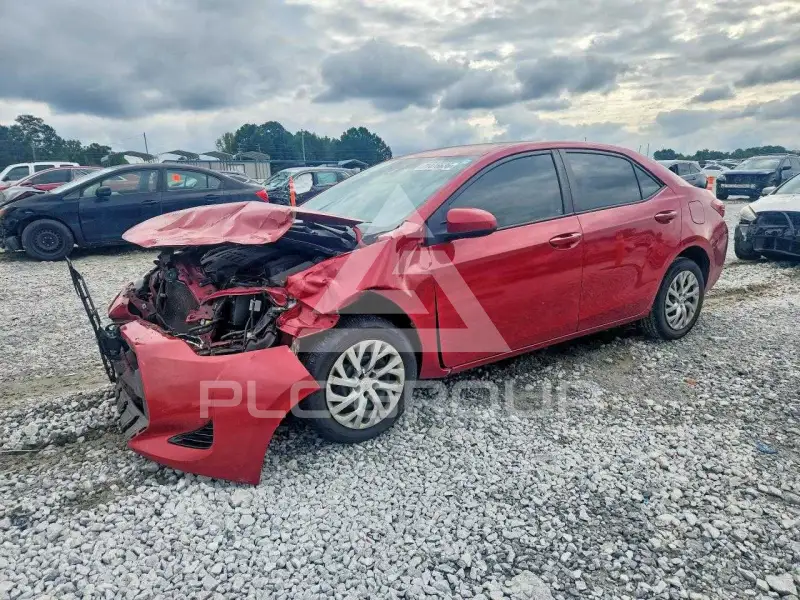 2017 Toyota COROLLA фото