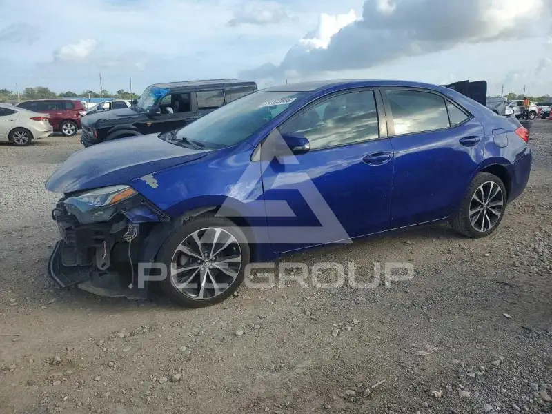 2017 Toyota COROLLA фото