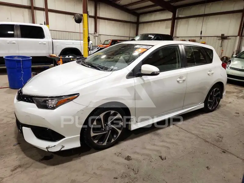 2017 Toyota COROLLA фото