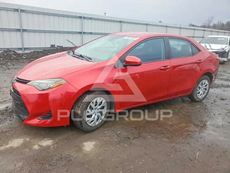 2017 Toyota COROLLA фото