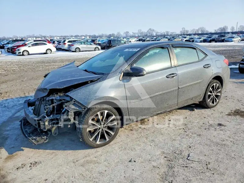 2017 Toyota COROLLA фото