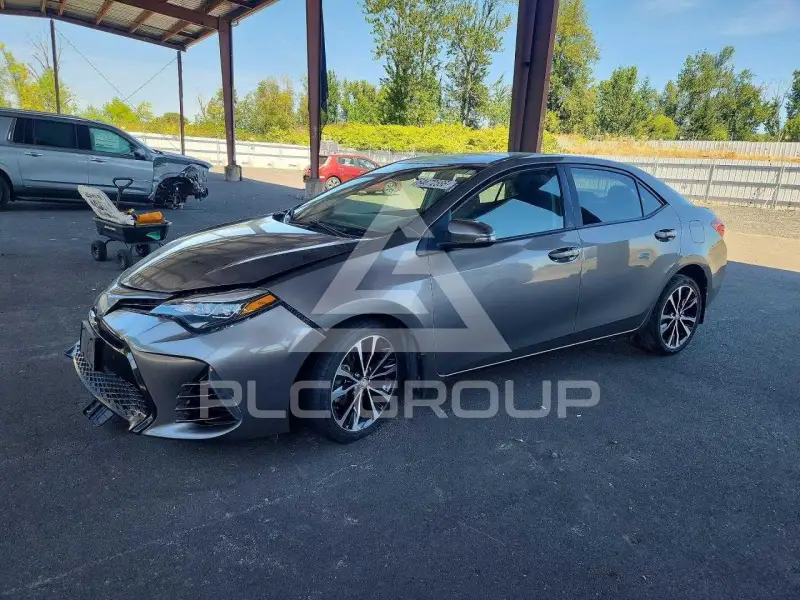 2017 Toyota COROLLA фото