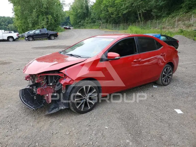 2017 Toyota COROLLA фото
