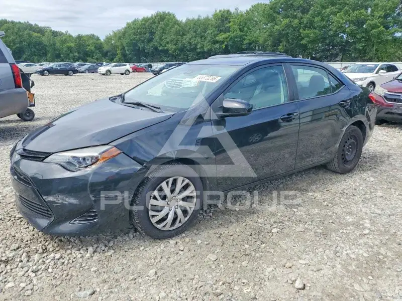 2017 Toyota COROLLA фото
