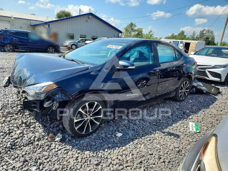 2017 Toyota COROLLA фото