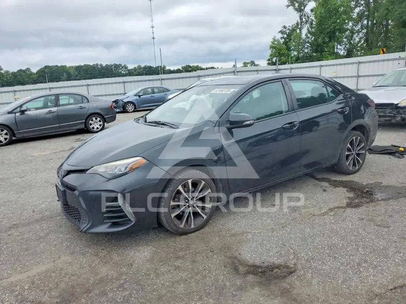 2017 Toyota COROLLA фото